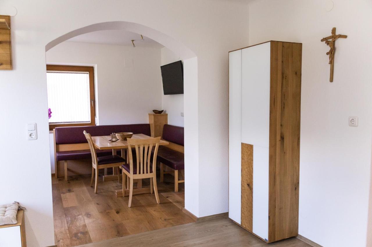 Appartement Monika Neukirchen am Großvenediger Eksteriør billede