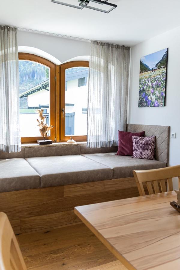 Appartement Monika Neukirchen am Großvenediger Eksteriør billede